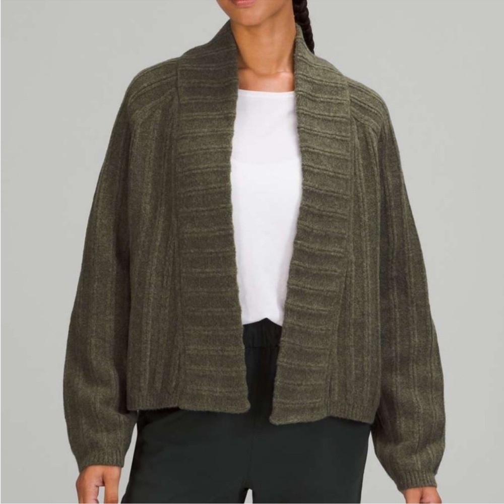 NWT LULULEMON Twin Rib Sweater Wrap Sz M/L